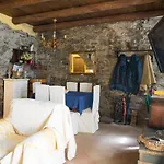 Su Cuccumeu Casa de Férias Seui